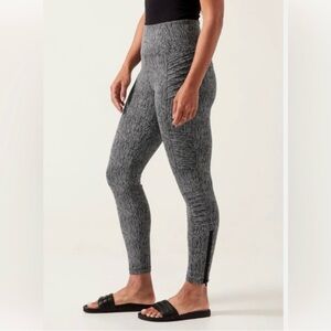 ATHLETA DELANCEY TEXTURED MOTO TIGHT